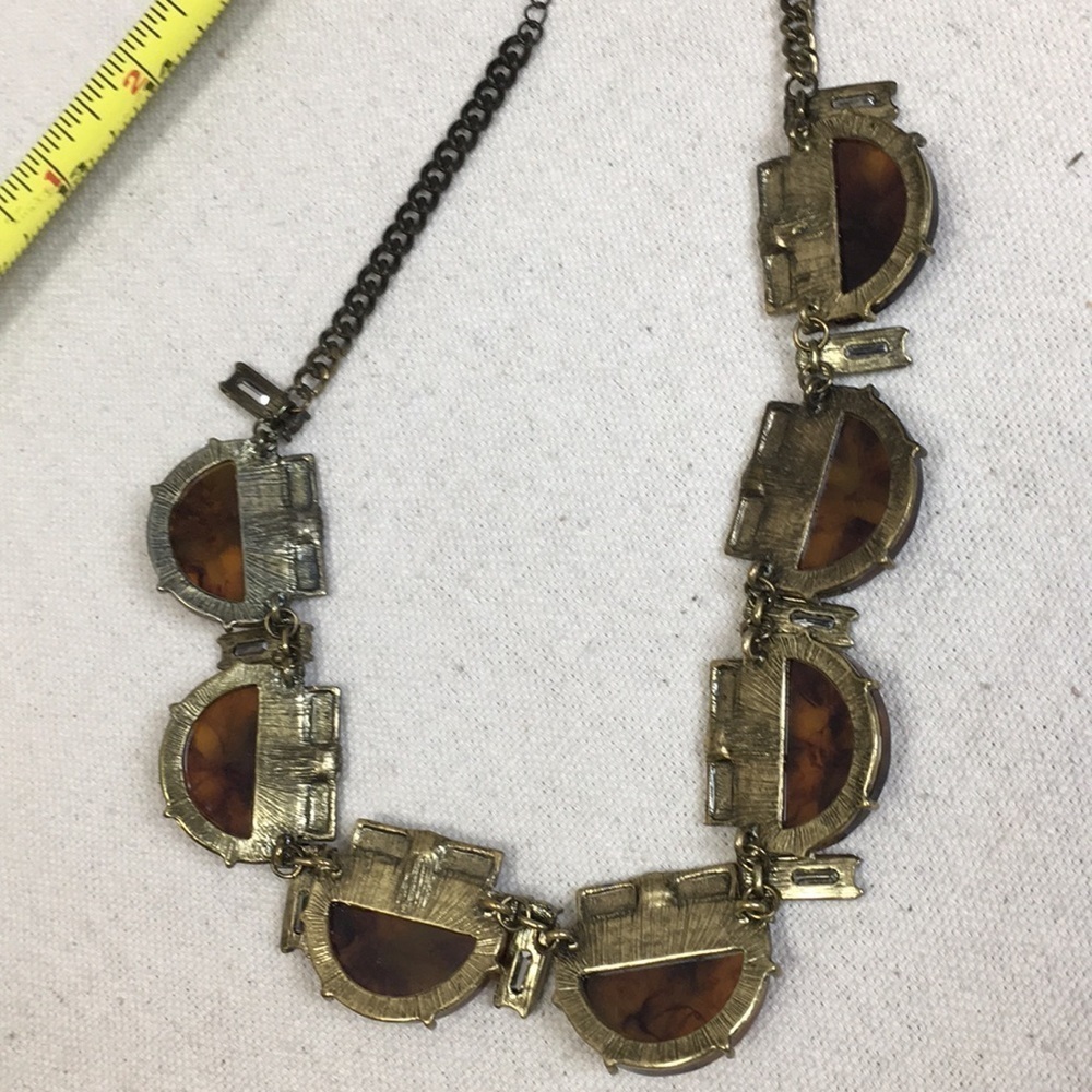 Bauble Bar Faux tortoise statement necklace - Picture 7 of 9